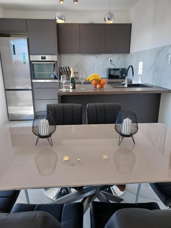 Luxury Apartment Cvita Podstrana Kültér fotó